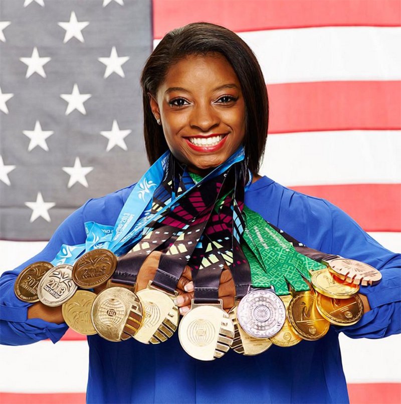 Simone Biles Height