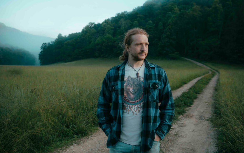 Tyler Childers Height